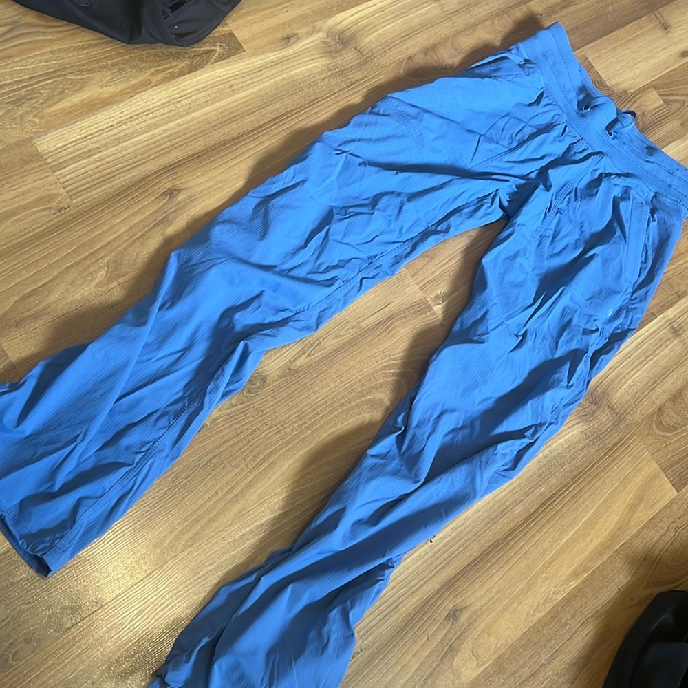 Lululemon studio pants